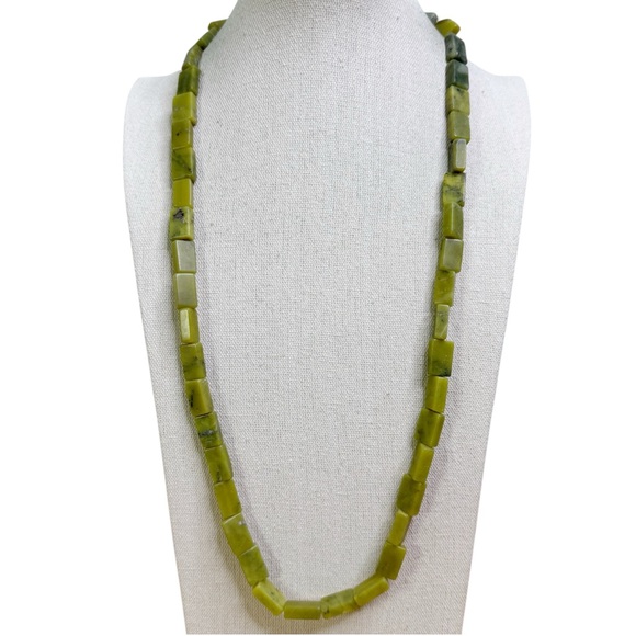 Serpentine Jade Stone Stretch Necklace 30” - Picture 1 of 10